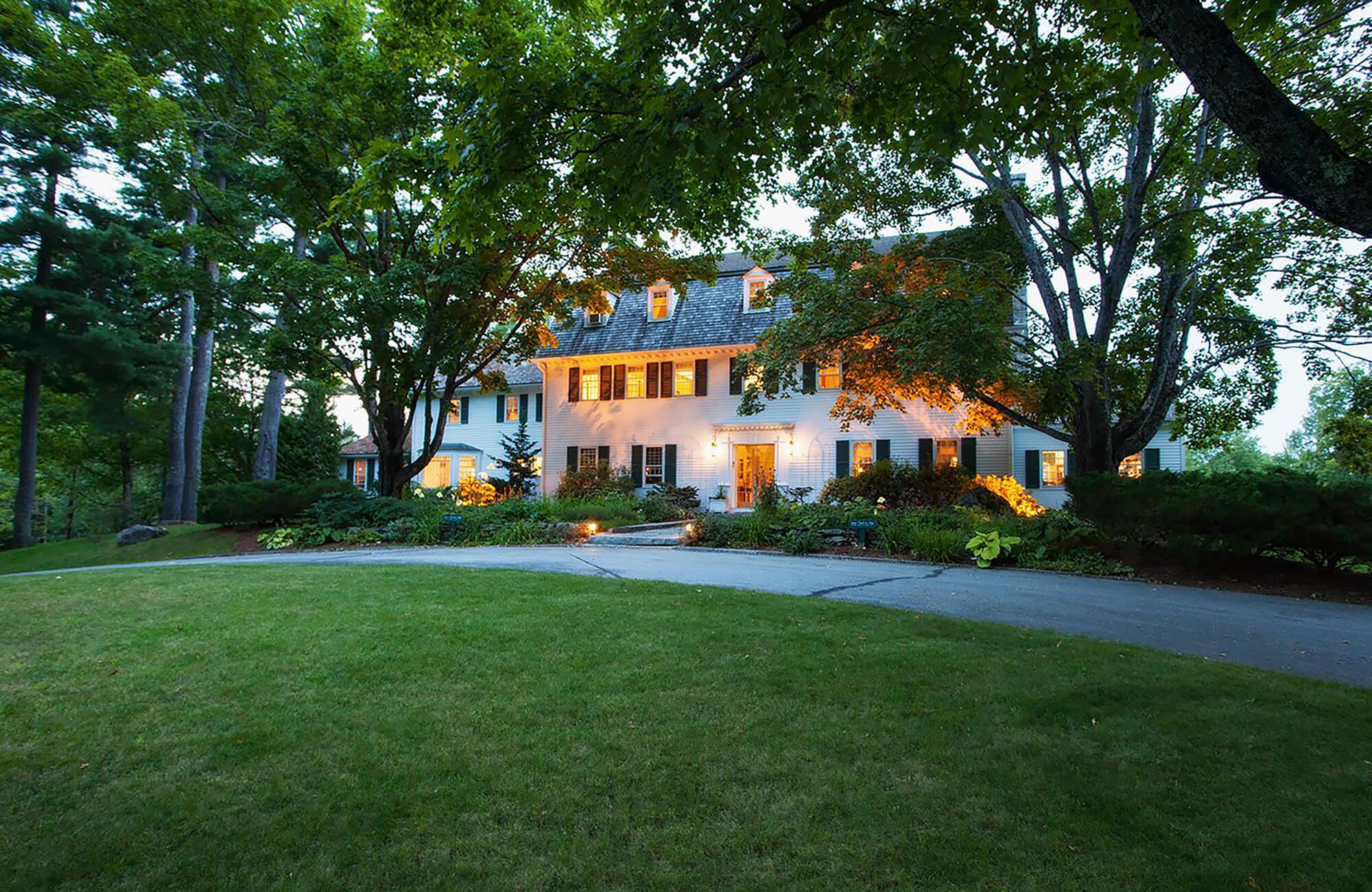 Lodging in Bethlehem, NH Mountain Vacations + Getaways at Adair